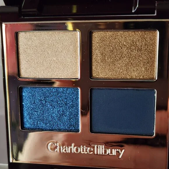 Charlotte Tilbury Luxury Palette Color Coded Eyeshadow Quad Super Blue Rare NIB - Picture 1 of 3